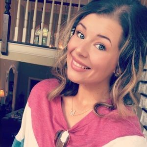 Meet your Posher, Mikayla